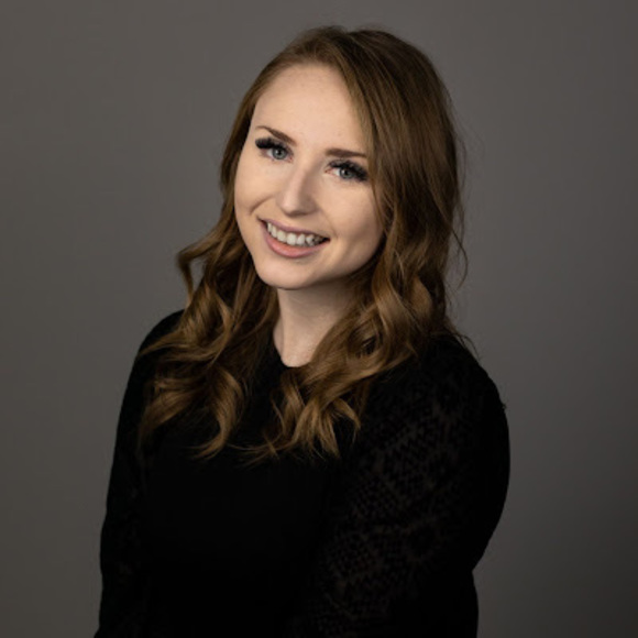 Meet your Posher, Madison - Picture 1 of 1